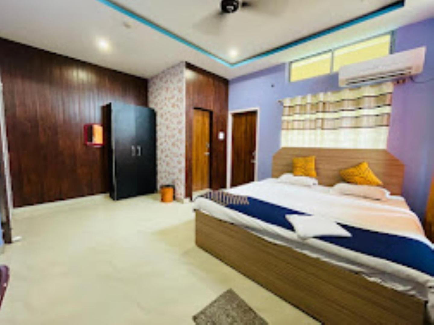 Hotel Royal Palace Bongara Kaharpara Εξωτερικό φωτογραφία